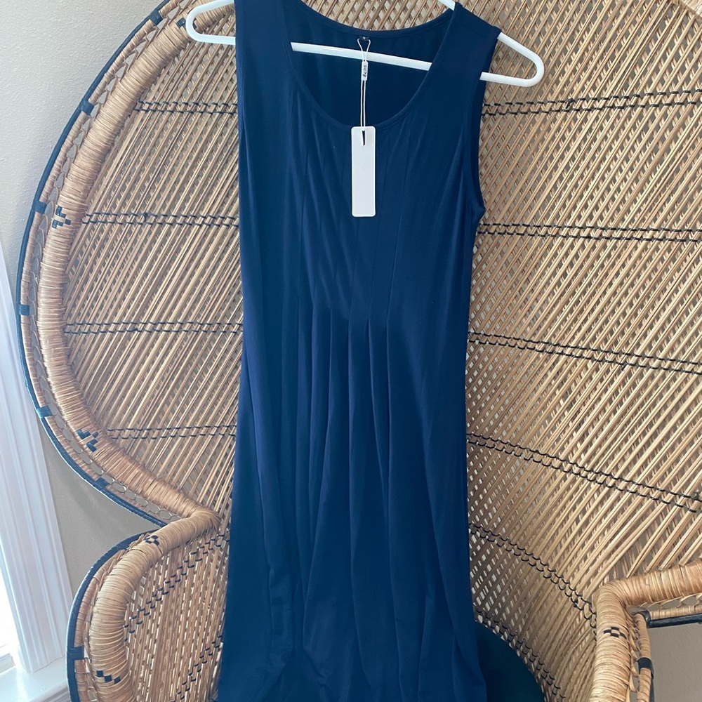 Chic Black Midi Dress